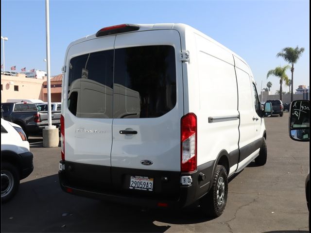 2019 Ford Transit Base