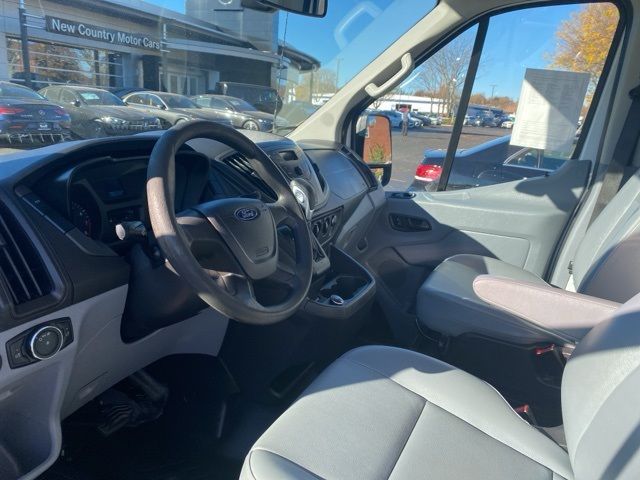 2019 Ford Transit Base