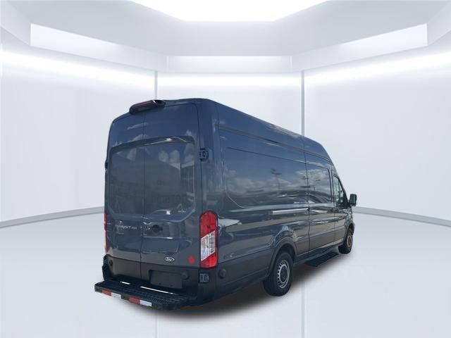 2019 Ford Transit Base