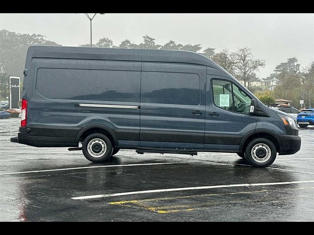 2019 Ford Transit Base