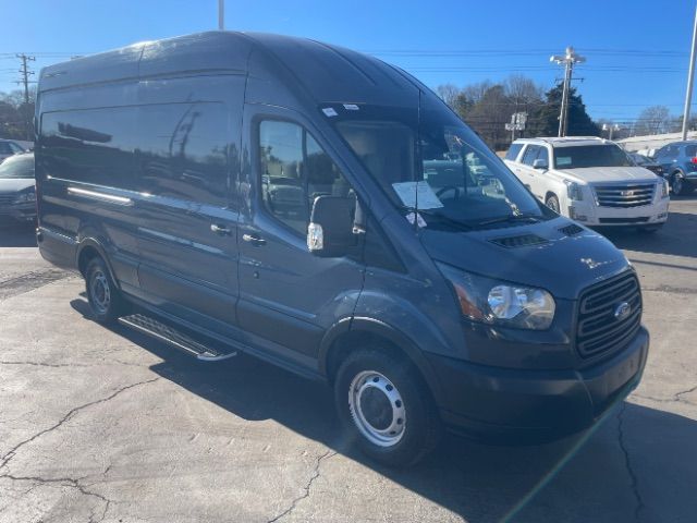 2019 Ford Transit Base