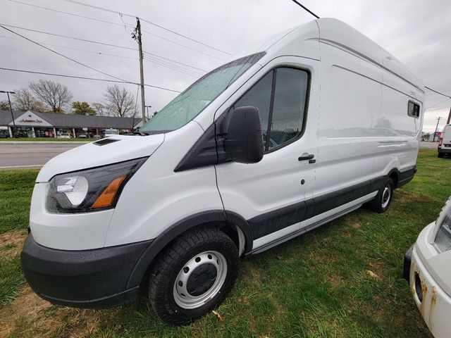 2019 Ford Transit Base