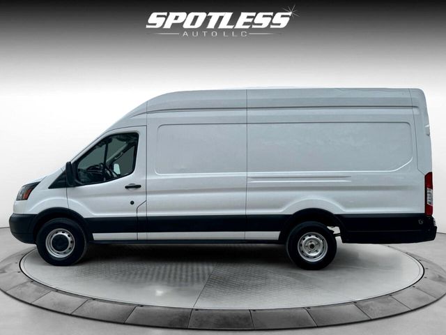 2019 Ford Transit Base