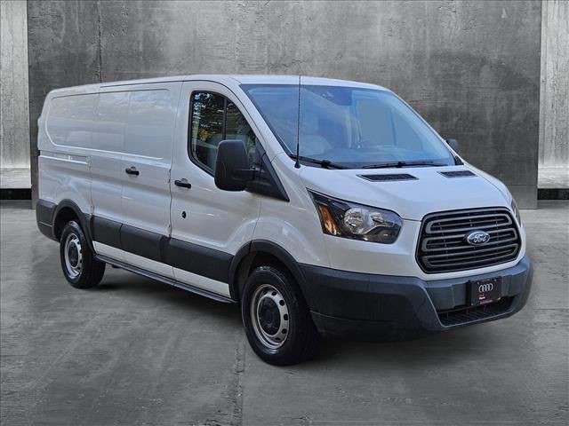 2019 Ford Transit Base