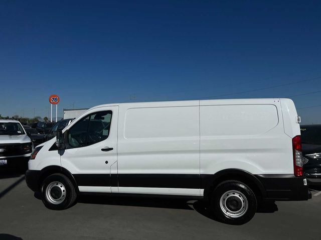 2019 Ford Transit Base