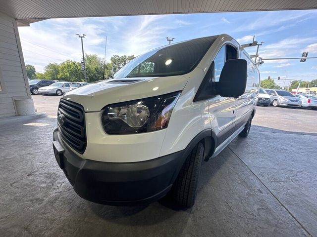 2019 Ford Transit Base