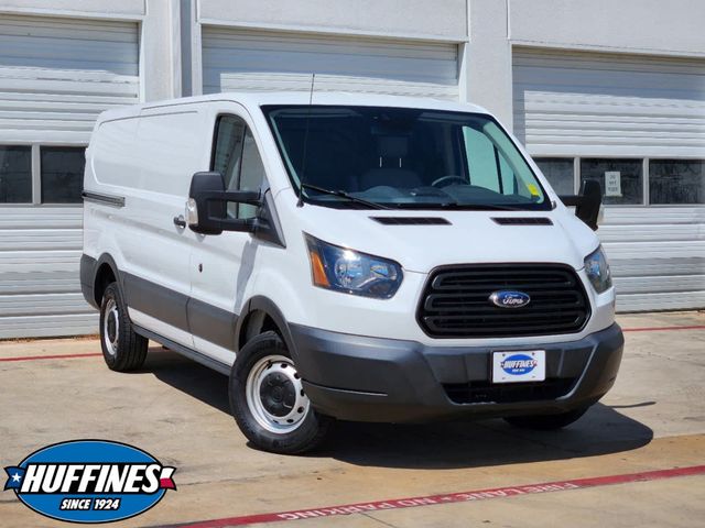 2019 Ford Transit Base