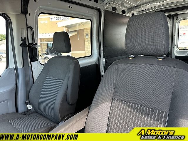 2019 Ford Transit Base