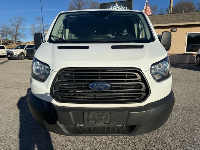 2019 Ford Transit Base