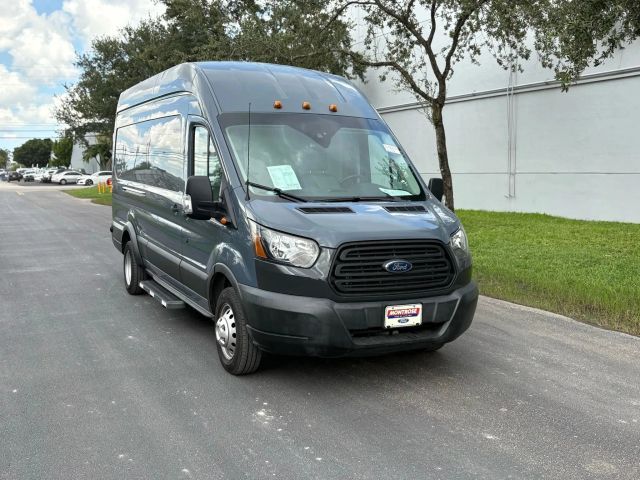 2019 Ford Transit Base