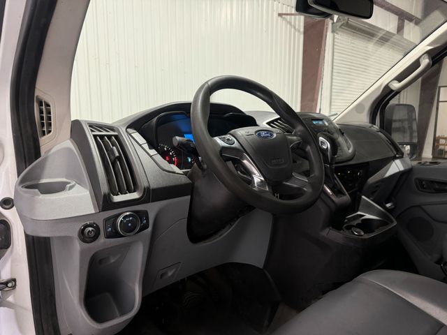 2019 Ford Transit Base