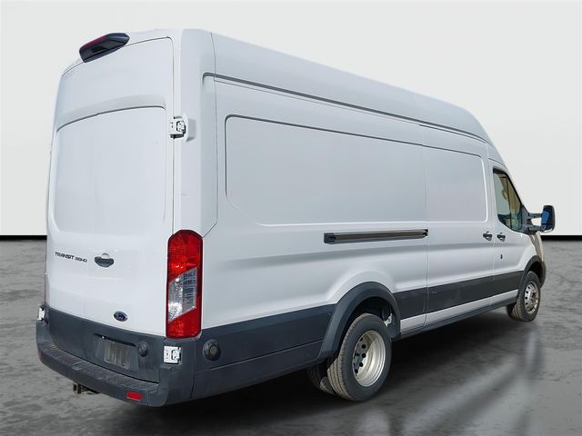 2019 Ford Transit Base