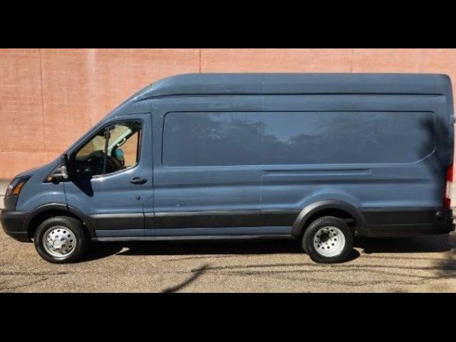 2019 Ford Transit Base