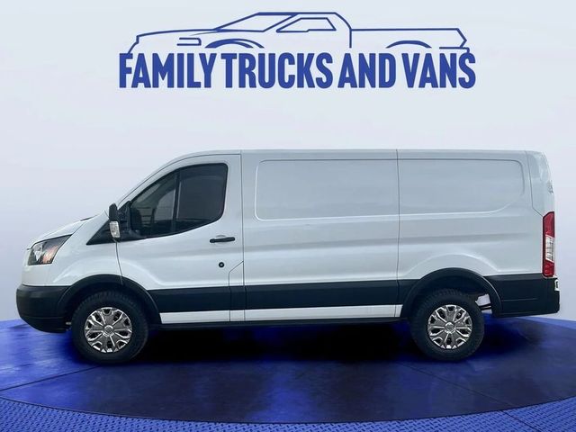 2019 Ford Transit Base