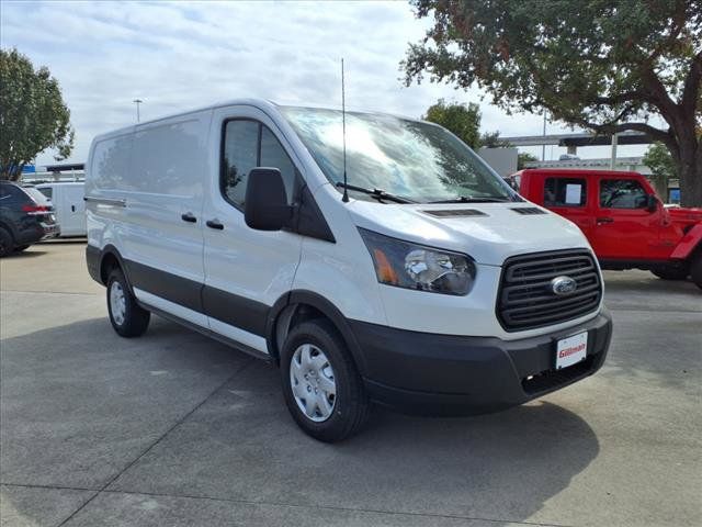 2019 Ford Transit Base