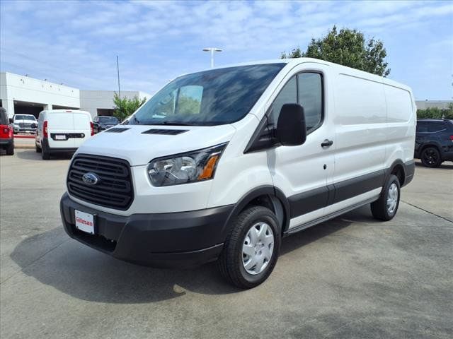 2019 Ford Transit Base