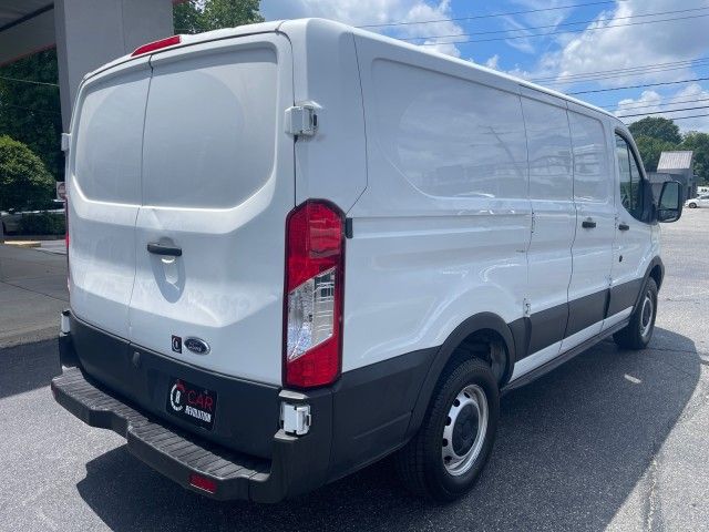 2019 Ford Transit Base