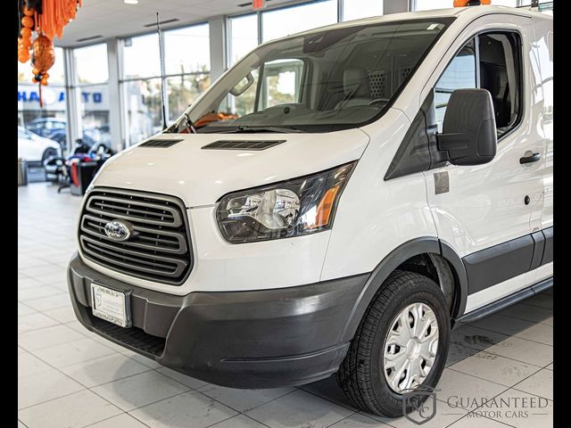 2019 Ford Transit Base