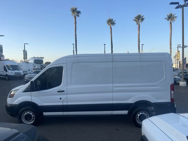 2019 Ford Transit Base