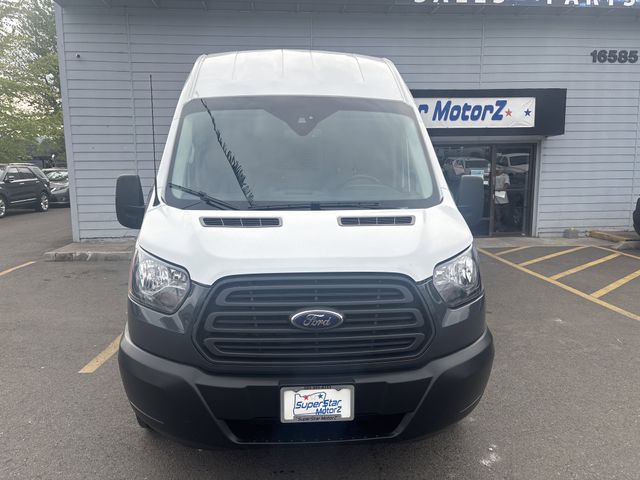 2019 Ford Transit Base