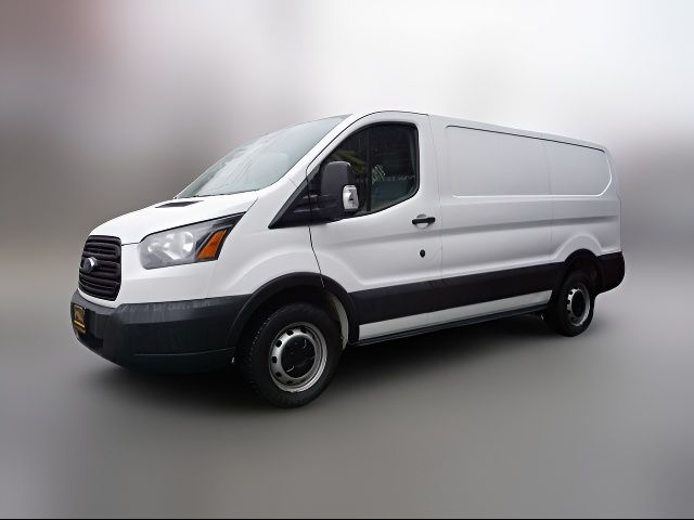 2019 Ford Transit Base