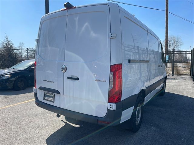 2019 Freightliner Sprinter Base