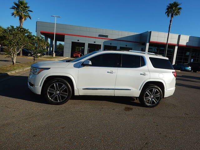 2019 GMC Acadia Denali