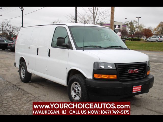 2019 GMC Savana Base