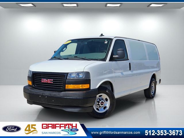 2019 GMC Savana Base