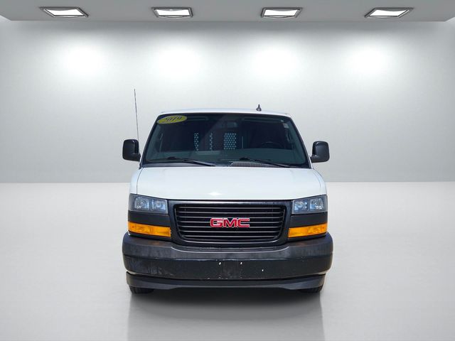 2019 GMC Savana Base