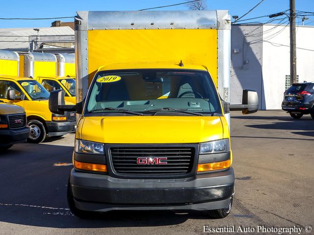 2019 GMC Savana Base