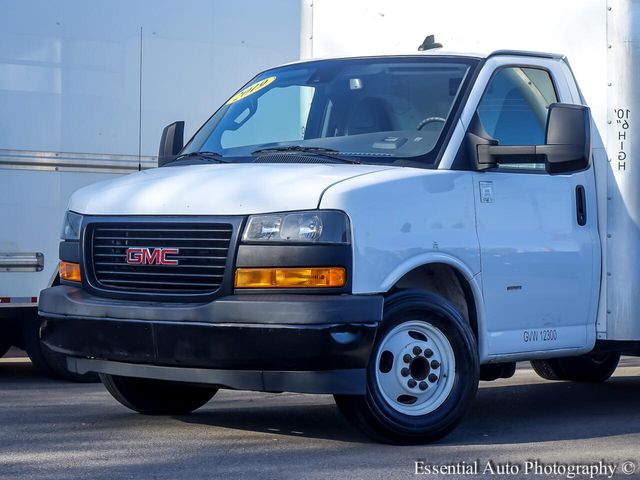 2019 GMC Savana Base