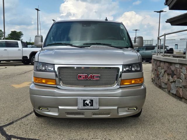 2019 GMC Savana Base