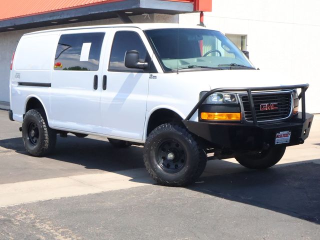 2019 GMC Savana Base