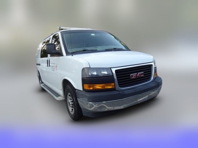 2019 GMC Savana Base