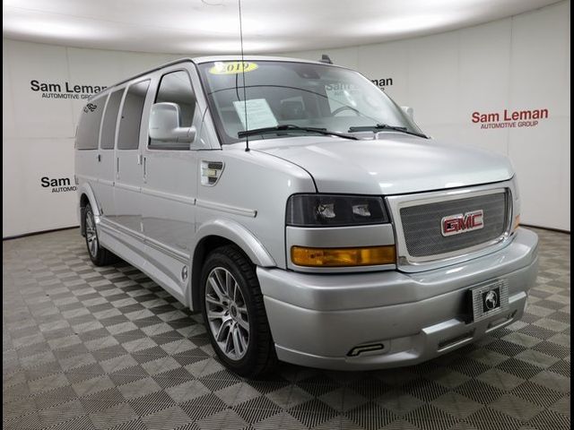 2019 GMC Savana Base