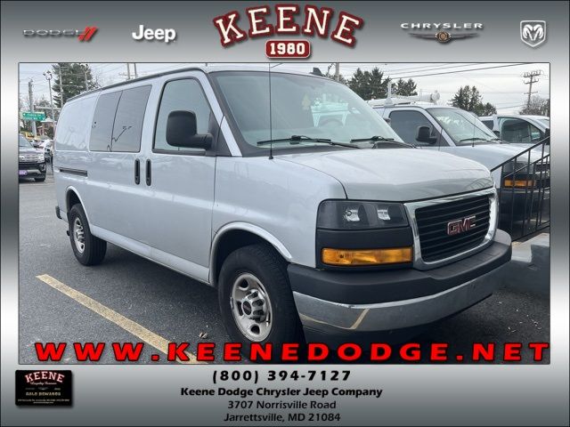 2019 GMC Savana Base