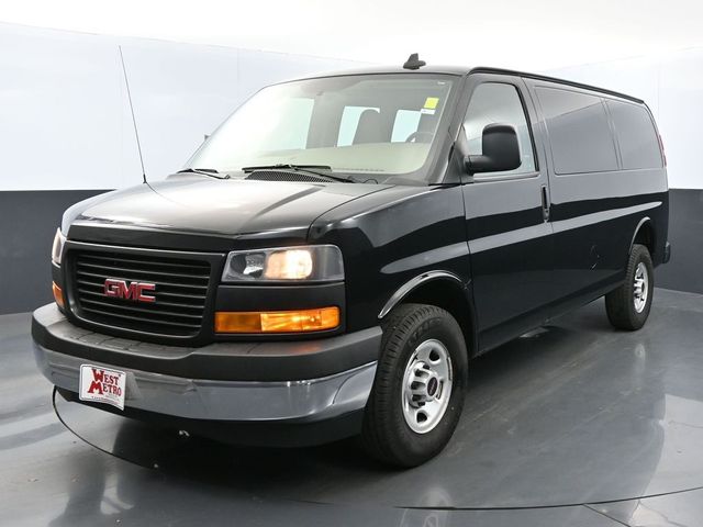 2019 GMC Savana Base