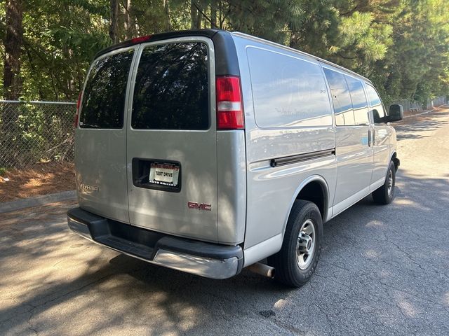 2019 GMC Savana Base