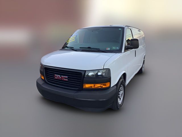 2019 GMC Savana Base