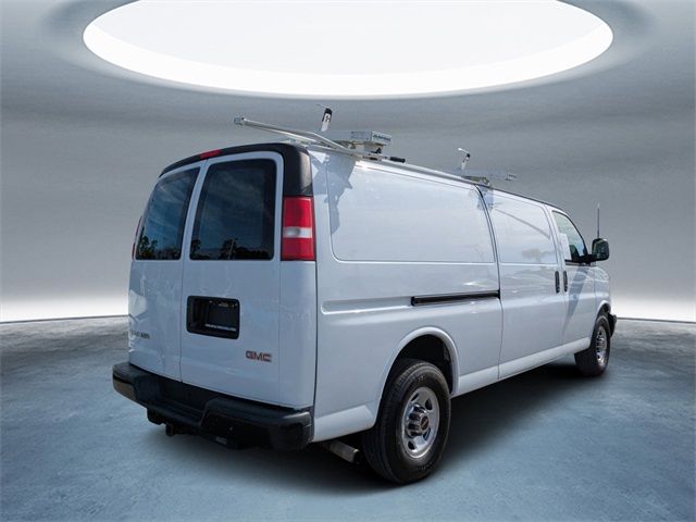 2019 GMC Savana Base