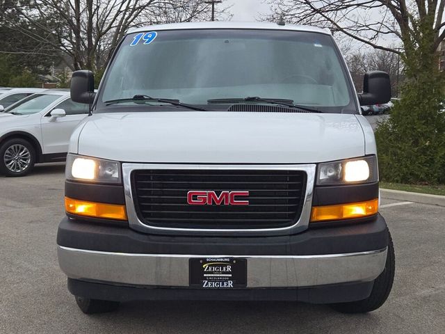 2019 GMC Savana Base