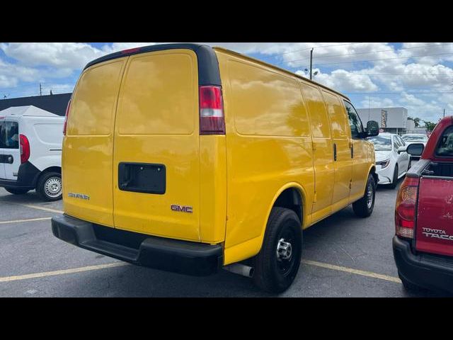 2019 GMC Savana Base