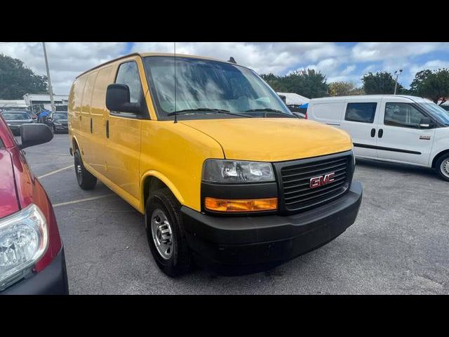 2019 GMC Savana Base