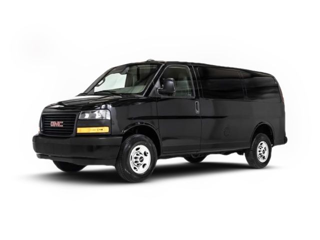 2019 GMC Savana Base