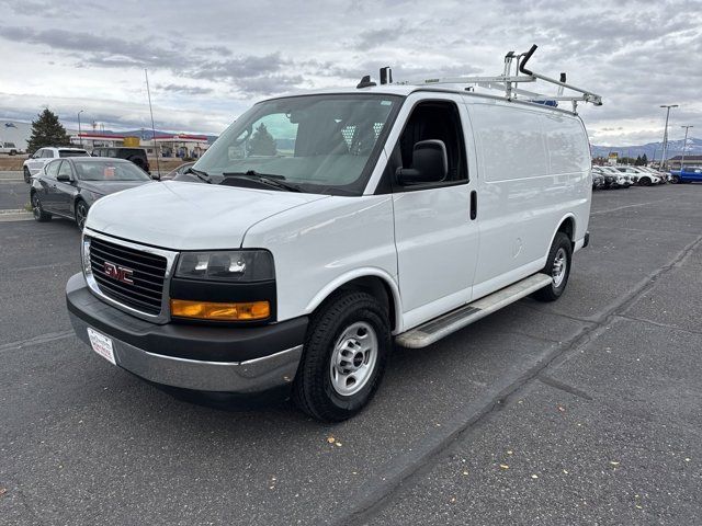 2019 GMC Savana Base