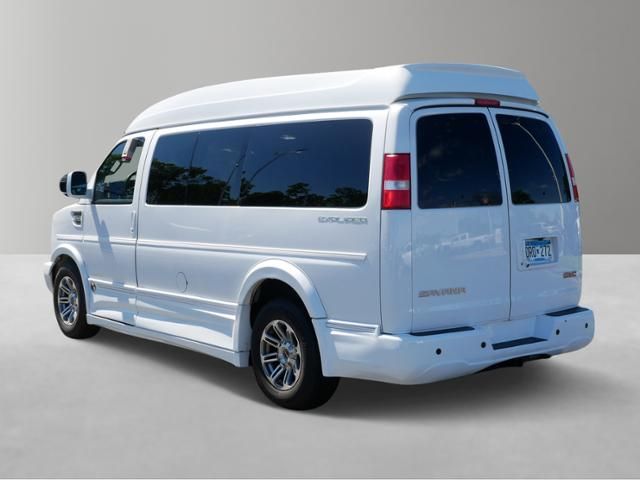 2019 GMC Savana Base