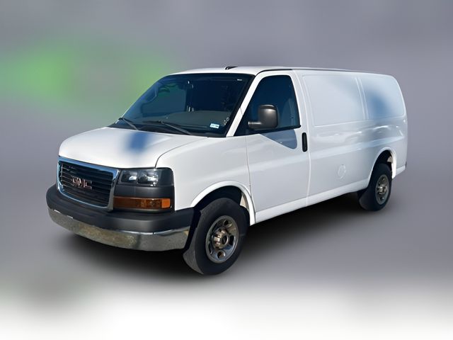 2019 GMC Savana Base