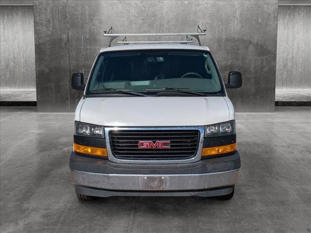 2019 GMC Savana Base