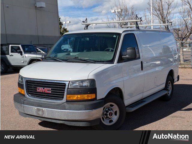 2019 GMC Savana Base